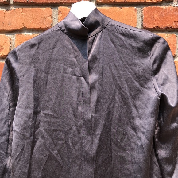 Vince 100% Silk Silver high-neck Blouse - Picture 3 of 4